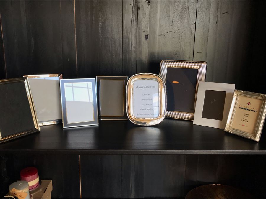 Picture Frame Lot [Photo 1]