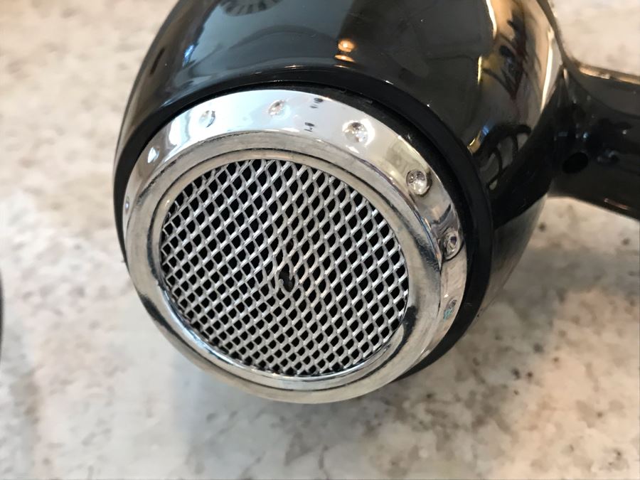 Xtava Blow Dryer [Photo 6]