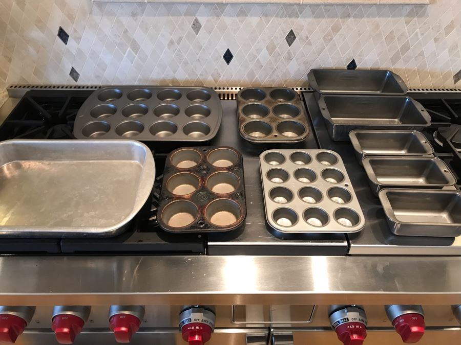 10 Piece Baking Pan Lot