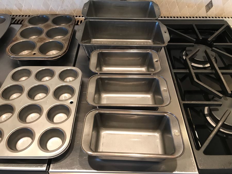 10 Piece Baking Pan Lot [Photo 3]