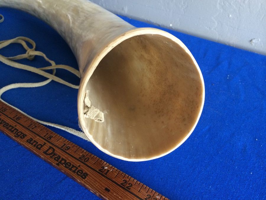 Powder Horn [Photo 2]
