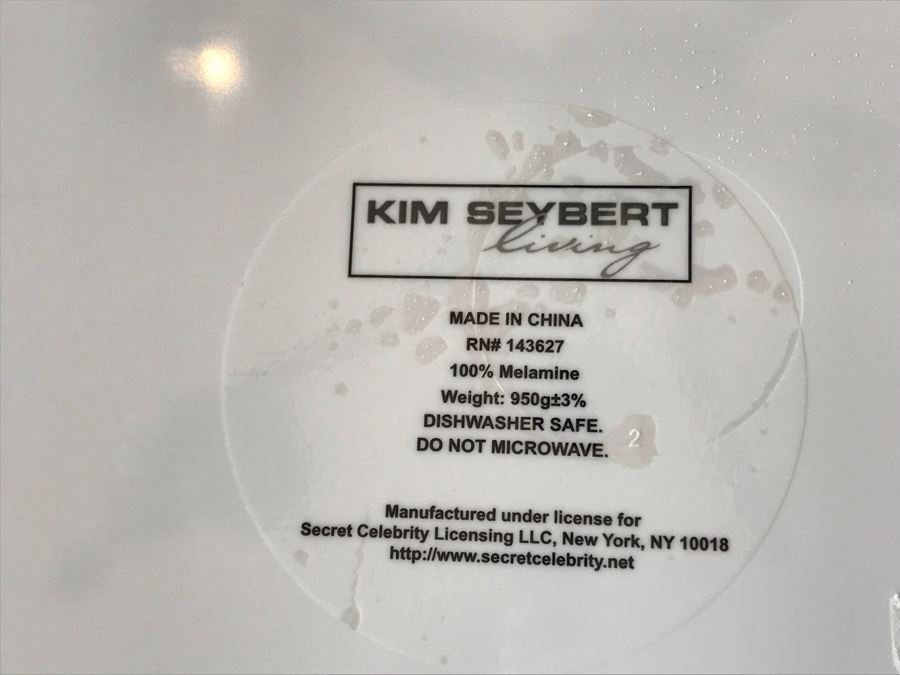 Pair Of Plastic Trays 14 X 19 And Bowl 13.5 [Photo 5]