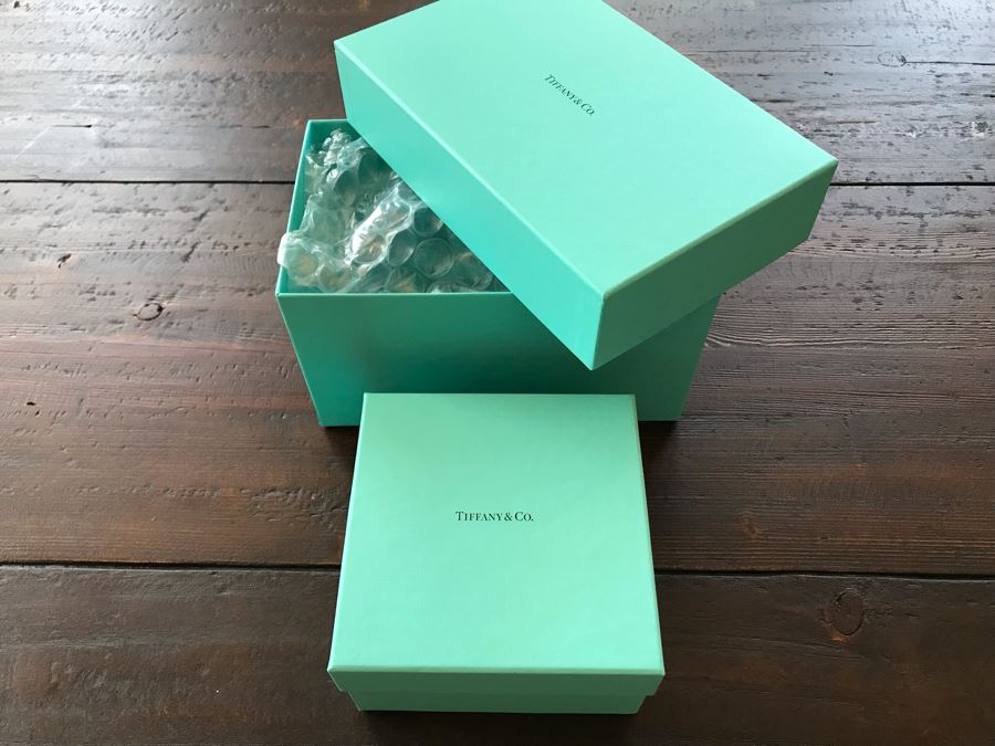 Pair Of Empty Tiffany & Co Boxes [Photo 5]
