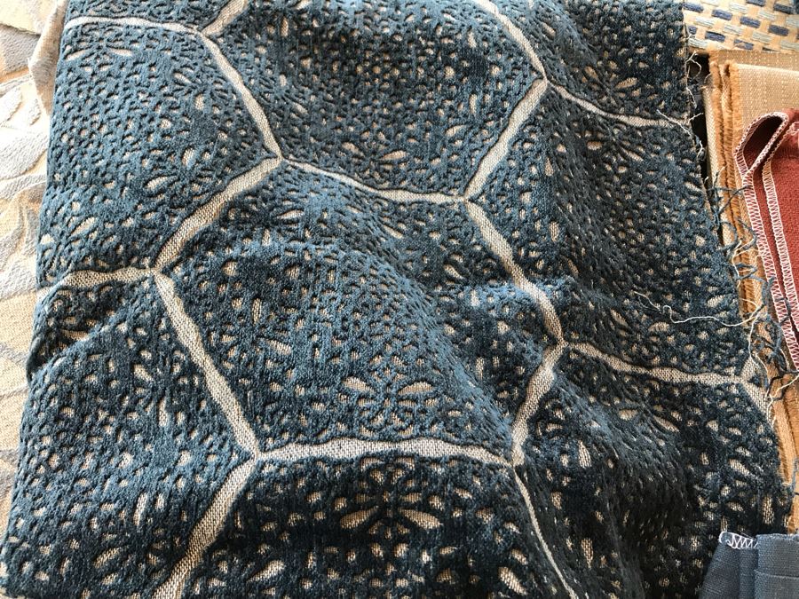 Various High End Fabrics Remnants [Photo 6]