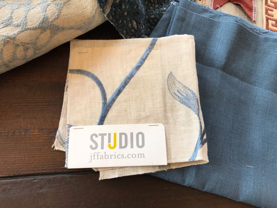 Various High End Fabrics Remnants [Photo 3]