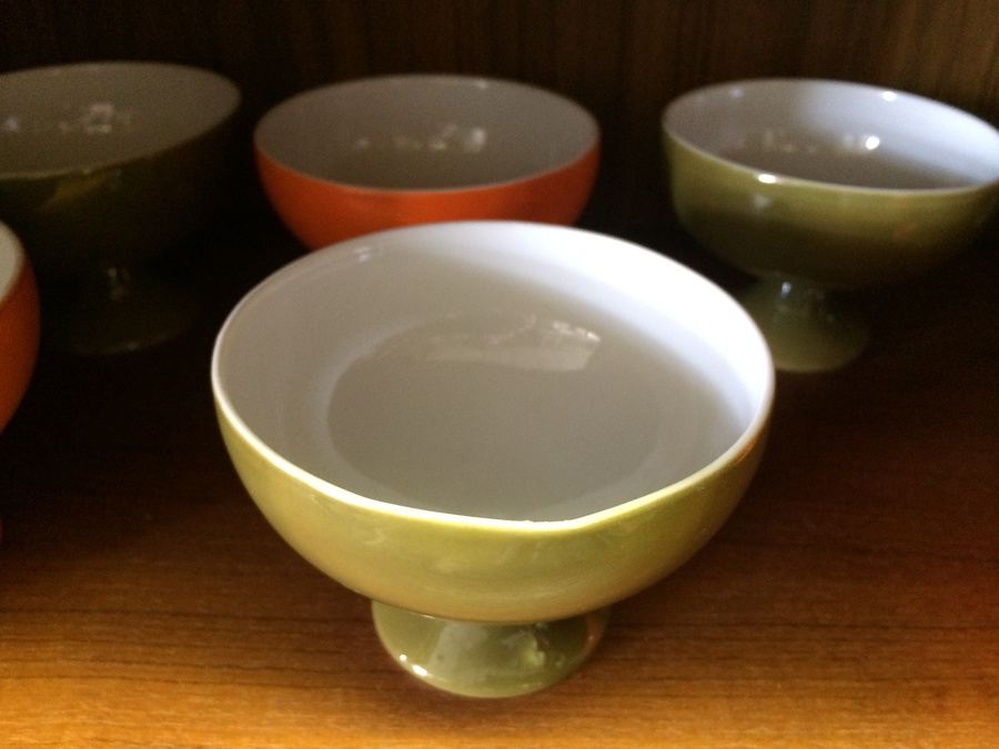 Mid-Century Orange & Green Footed Ice Cream Bowls [Photo 5]