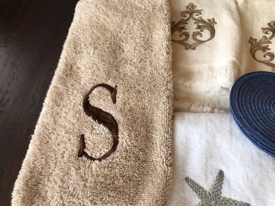 Various Bathroom Hand Towels And Set Of Coasters [Photo 7]