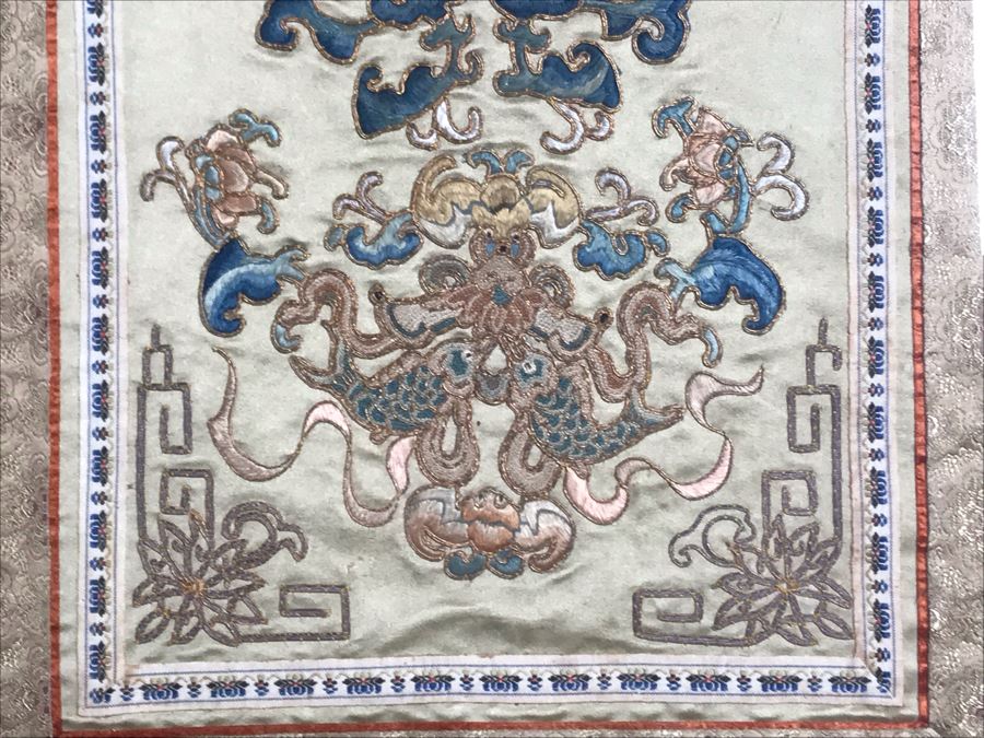 Framed Chinese Silk Embroidery With Overhead Lighting 15 X 27 [Photo 8]