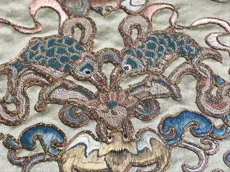 Framed Chinese Silk Embroidery With Overhead Lighting 15 X 27 [Photo 10]