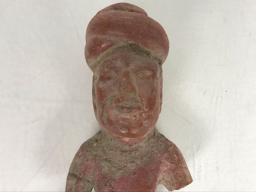 (6) Pre-Columbian Terracotta Figures Artifacts - Estimate $300-$400 [Photo 50]