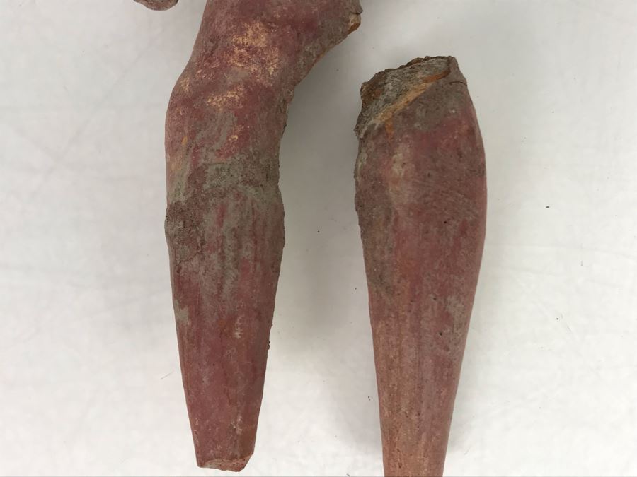 (6) Pre-Columbian Terracotta Figures Artifacts - Estimate $300-$400 [Photo 52]