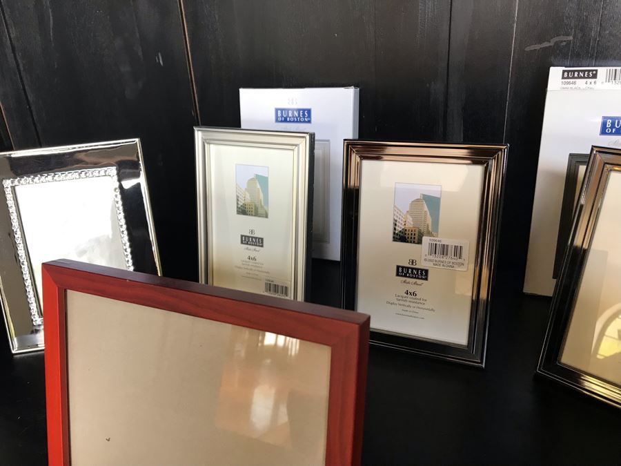 Picture Frame Lot [Photo 9]
