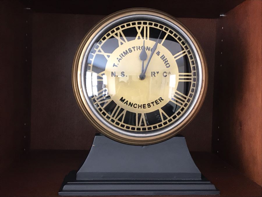 T. Armstrong & Bro Manchester Quartz Clock 10W X 12H [Photo 2]