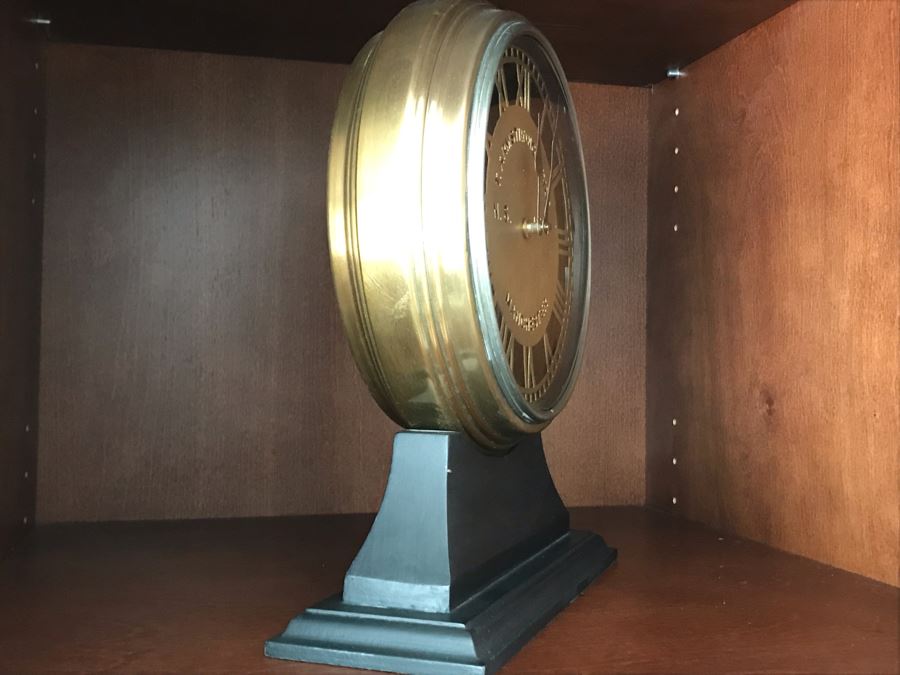 T. Armstrong & Bro Manchester Quartz Clock 10W X 12H [Photo 6]