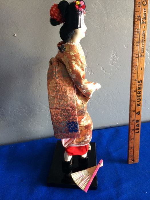 Japanese Geisha Doll [Photo 9]