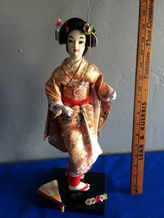 Japanese Geisha Doll [Photo 6]