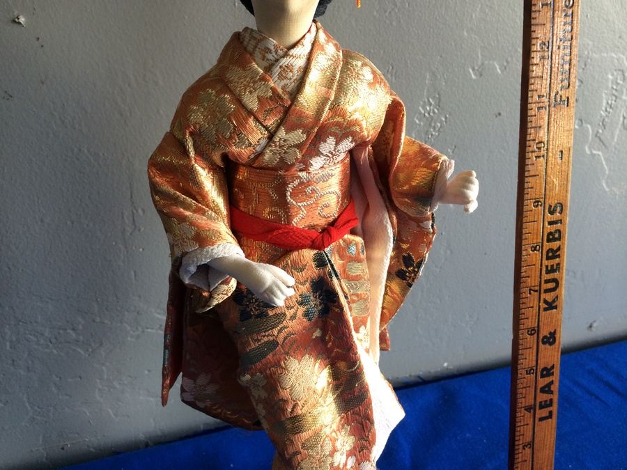 Japanese Geisha Doll [Photo 7]
