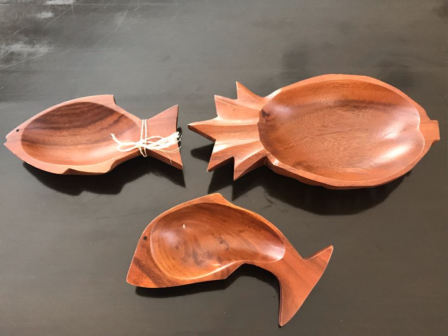 Pair Of Wooden Fish And Pineapple Bowls By TropEco Hawaii 