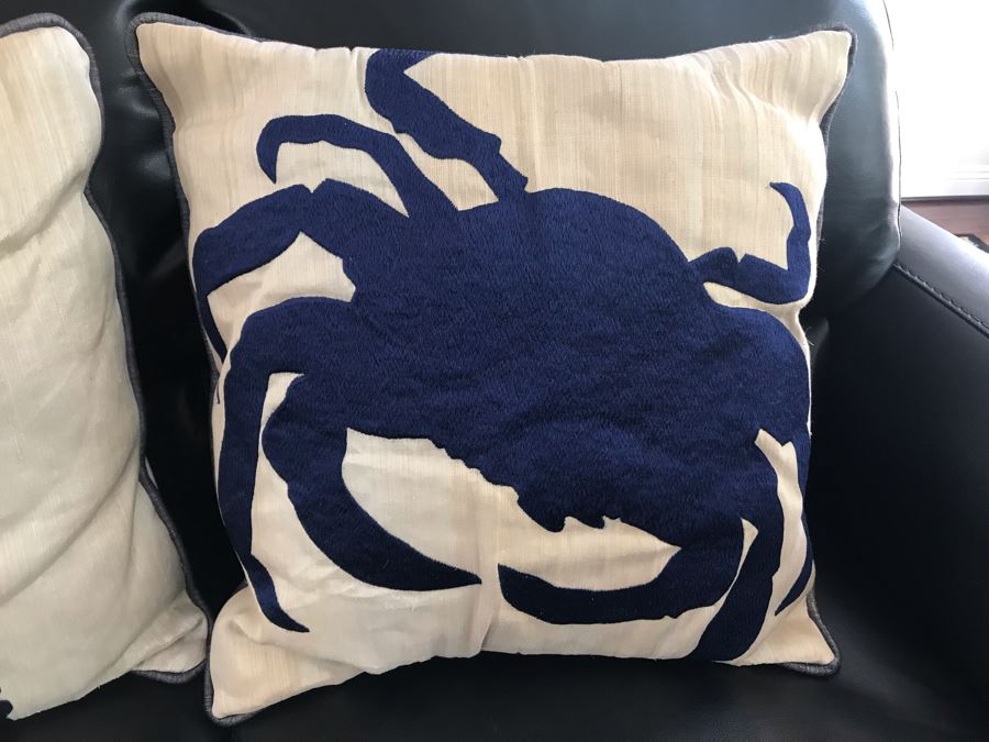 Pair Of Throw Pillows Seahorse And Crab 17W [Photo 4]