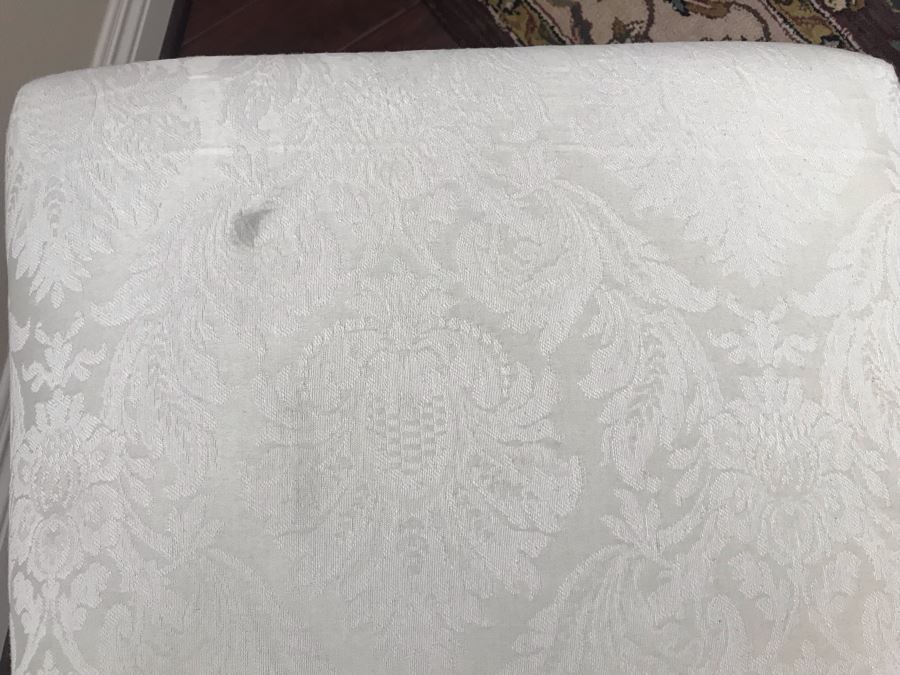 (4) Upholstered Dining Chairs By Douglas Furniture And Resin Pedestal Dining Table And Glass Top 36 X 60 [Photo 13]