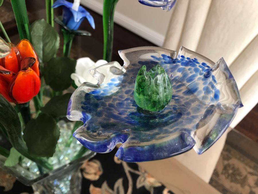 Decorative Glass Flowers With Glass Vase 22H [Photo 4]