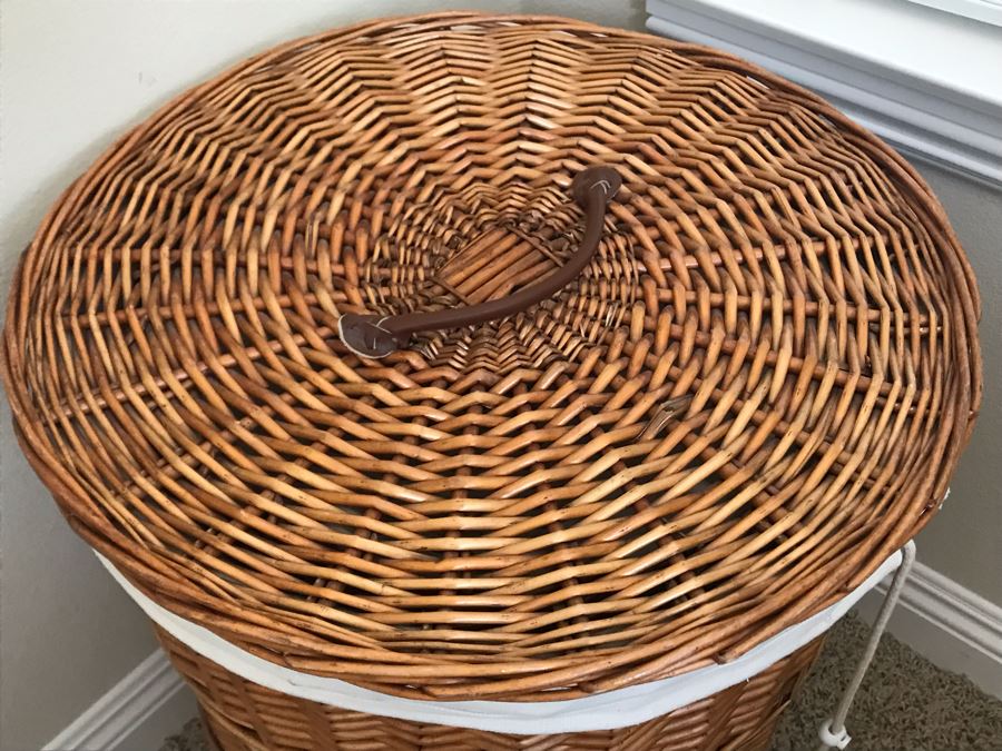 Wicker Laundry Basket 20W X 24H [Photo 3]