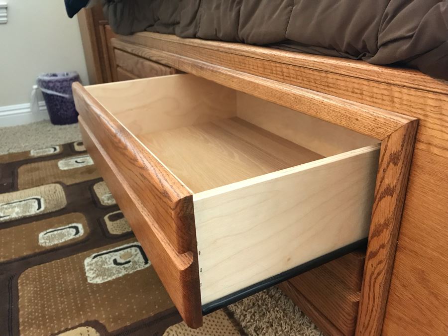 Full Size Bed With 8-Drawers Underneath Bed - Includes Mattress 87L X 58W X 50H [Photo 12]