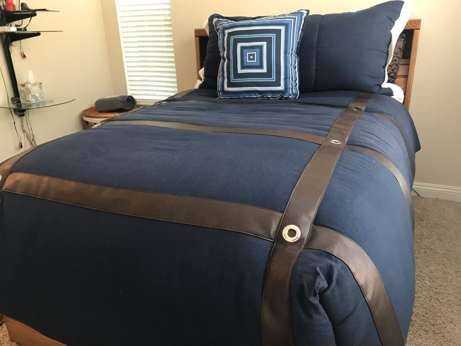 Full Size Bed With 8-Drawers Underneath Bed - Includes Mattress 87L X 58W X 50H [Photo 5]