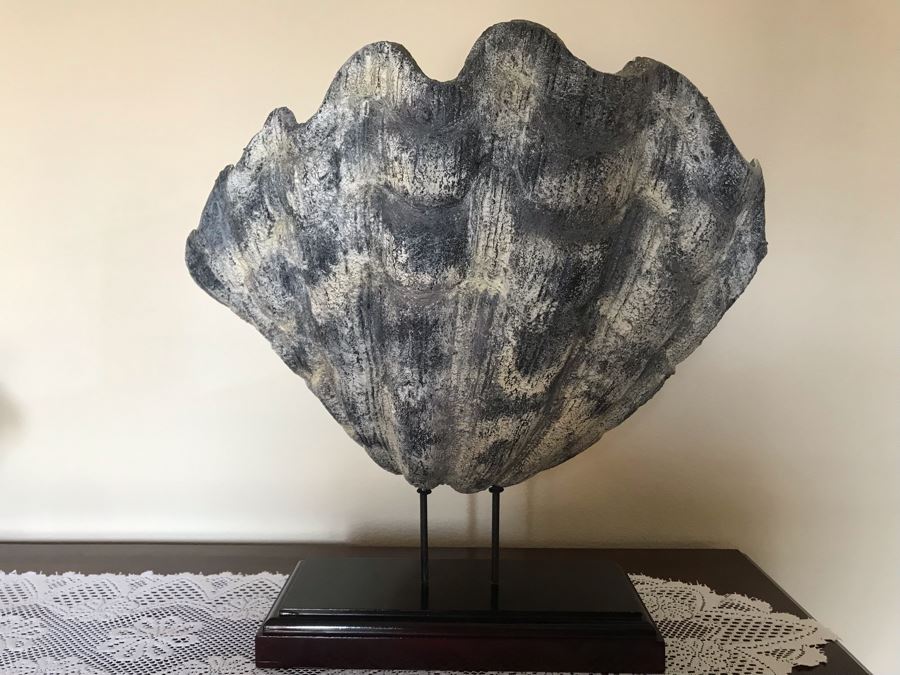 Large Faux Seashell On Stand By Palecek 24W