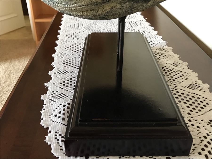 Large Faux Seashell On Stand By Palecek 24W