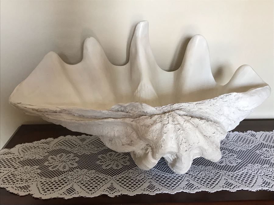 Large Faux Clam Seashell 28W X 19D X 15H [Photo 4]