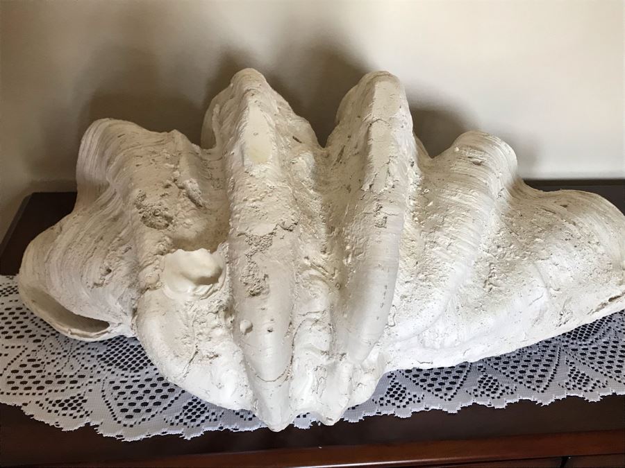 Large Faux Clam Seashell 28W X 19D X 15H [Photo 6]