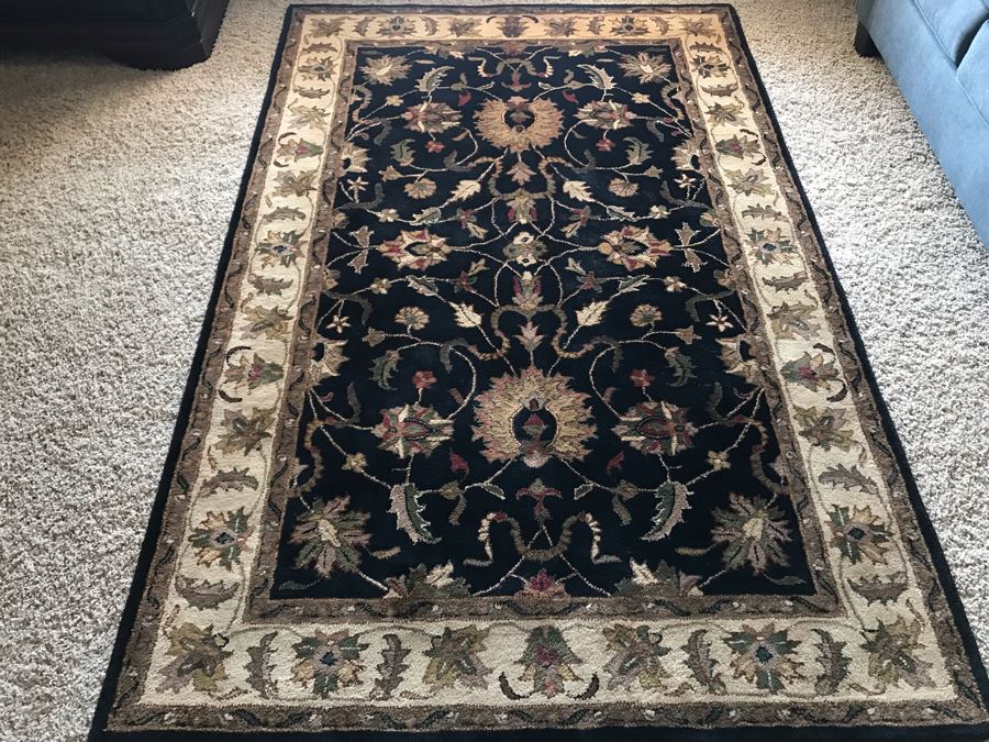 Ashley Furniture 100% Wool Pile Area Rug 5' X 7'9' [Photo 2]
