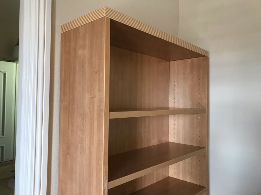 Pressboard Bookshelf 36W X 12D X 84H [Photo 3]