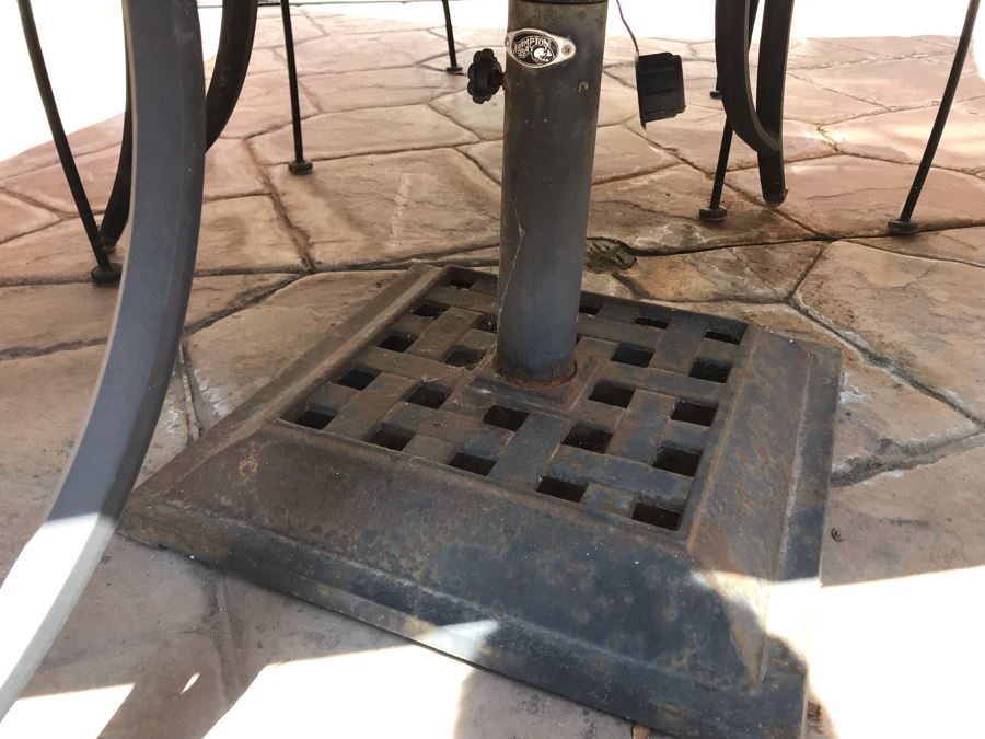 Outdoor Patio Dining Table With Four Chairs And Hampton Bay Umbrella [Photo 8]