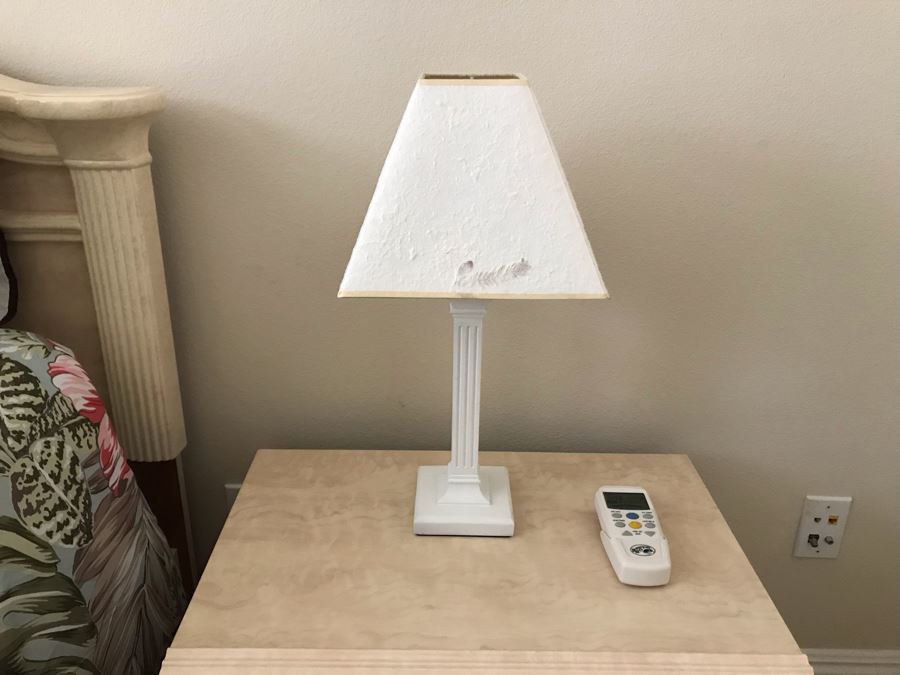 Pair Of Matching Table Lamps (Both Lamps Are Same Color) 21H [Photo 2]