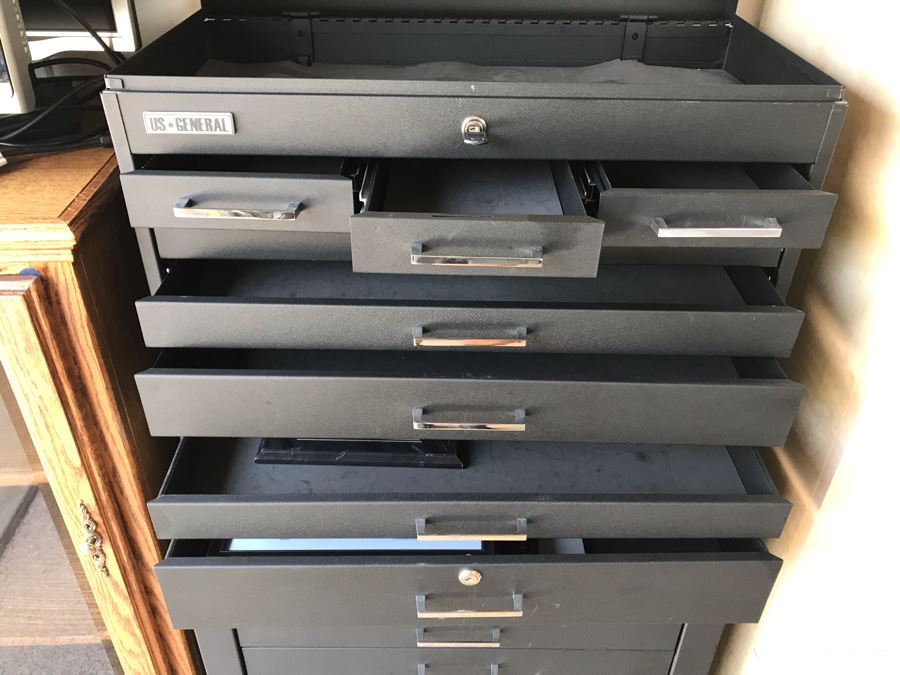 Like New US General Metal Rolling Toolbox Tool Chest With Key 26W X 15D X 52H [Photo 5]