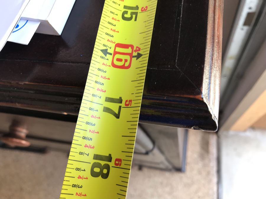 5-Drawer Dresser 33W x 17D X 52H [Photo 5]