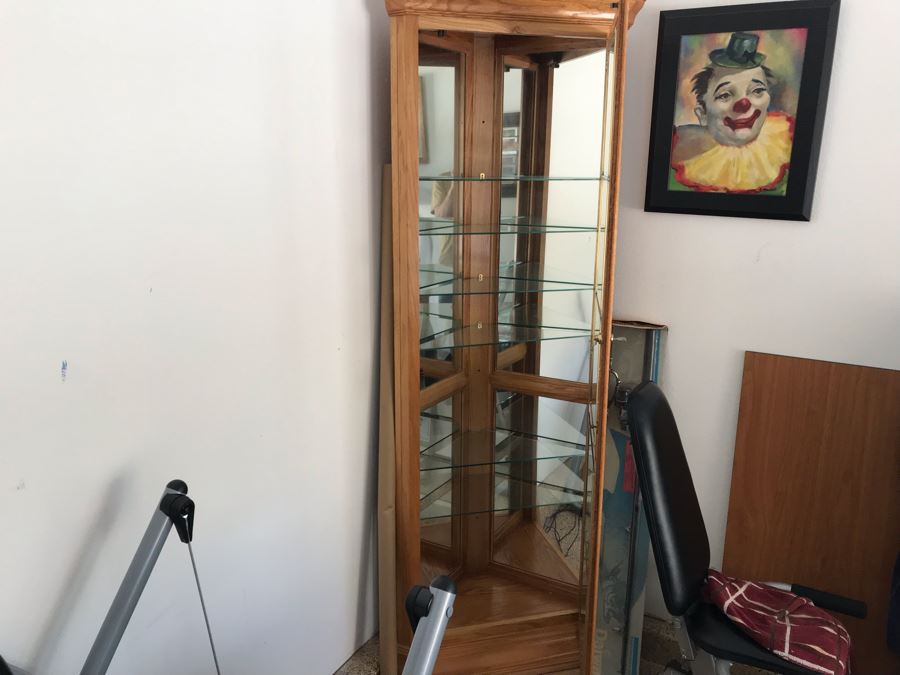 Oak Corner Curio Display Cabinet Lockable With Key 25W X 15D X 78H [Photo 4]