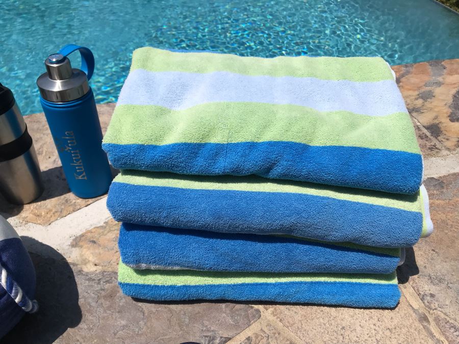 Beach Pool Lot With (4) Beach Towels, (2) Pillows, (3) Drink Koozies Can Coolers, Water Bottle And Travel Coffee Cup [Photo 4]