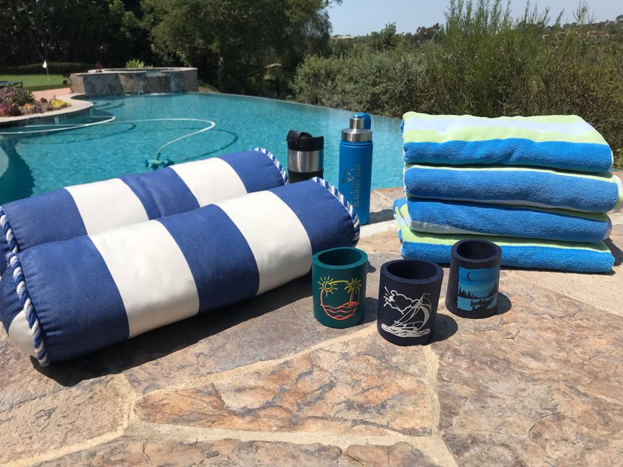 Beach Pool Lot With (4) Beach Towels, (2) Pillows, (3) Drink Koozies Can Coolers, Water Bottle And Travel Coffee Cup