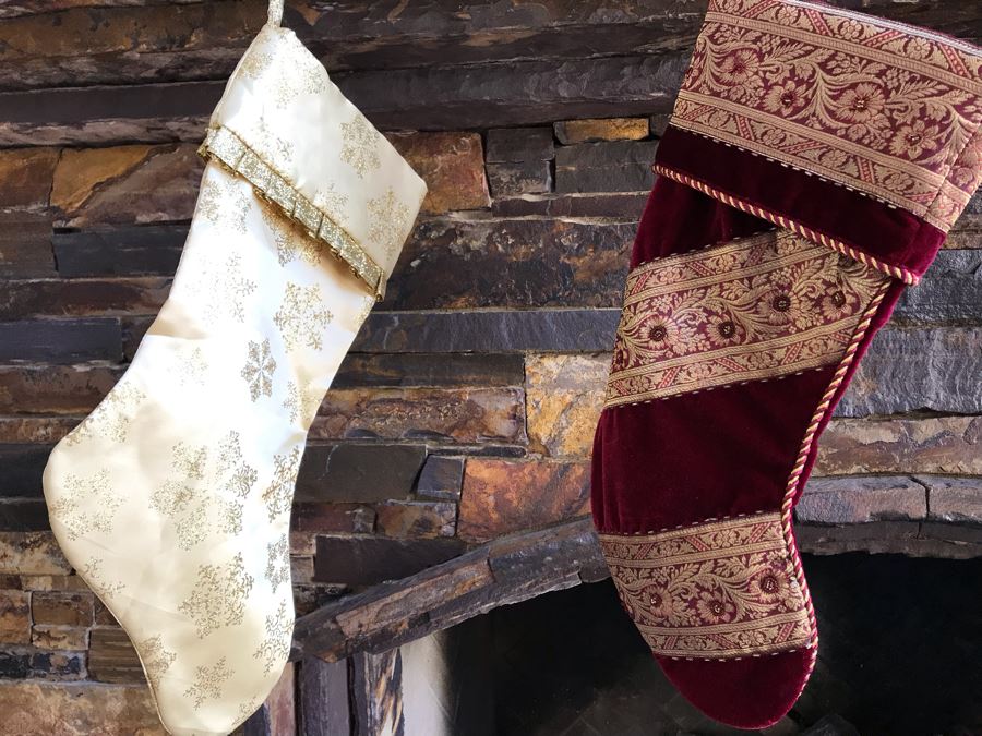 (3) Christmas Stockings, (4) Christmas Stocking Holders And (2) 6' Faux Bendable Garland Strands [Photo 7]