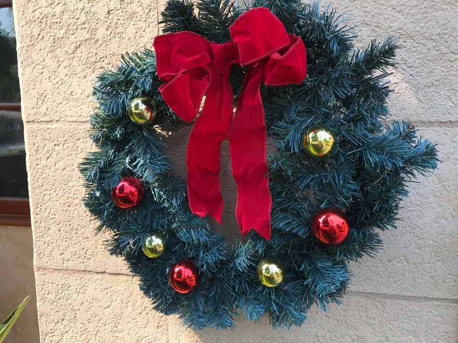 Pair Of Identical Christmas Wreaths (Only One Shown) 21W [Photo 4]