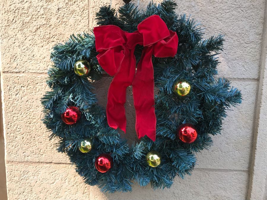 Pair Of Identical Christmas Wreaths (Only One Shown) 21W [Photo 3]