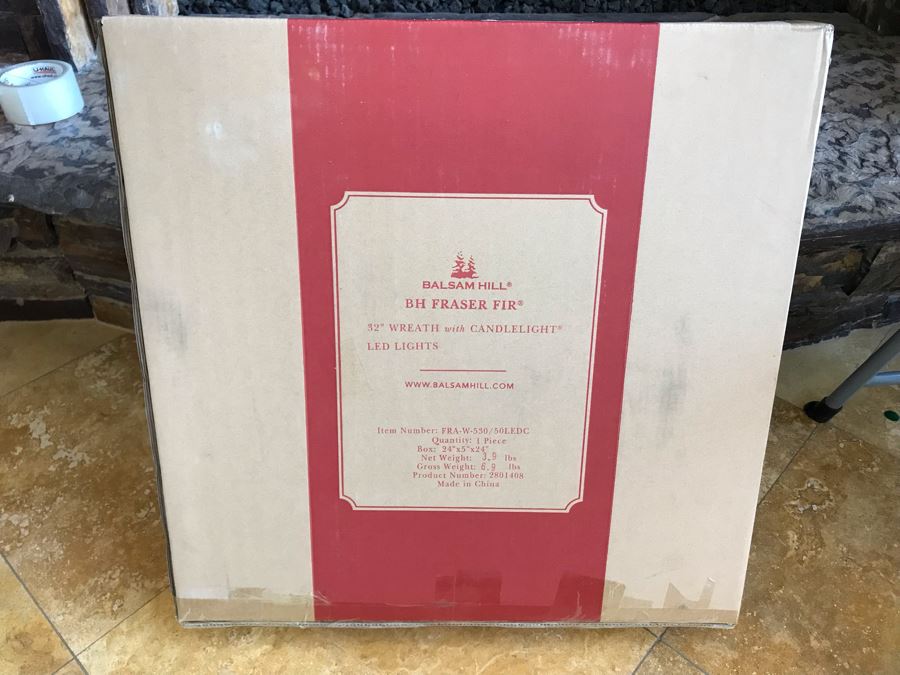 Balsam Hill BH Fraser Fir 32' Wreath With Candlelight Led Lights [Photo 2]