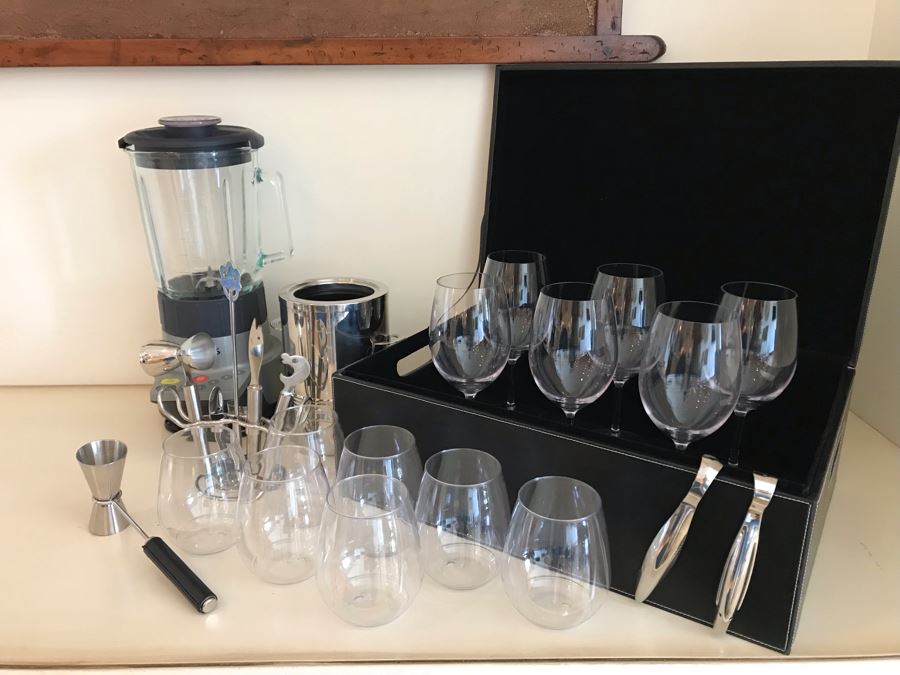Barware Lot Includes Krups Blender, Plastic Travelling Glasses, Wine Cooler, Stainless Barware Set And Box [Photo 2]