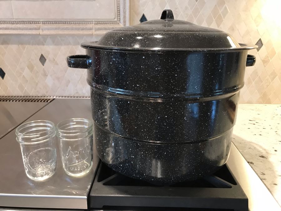 Canner Canning Stock Pot With (2) Canning Jars [Photo 5]