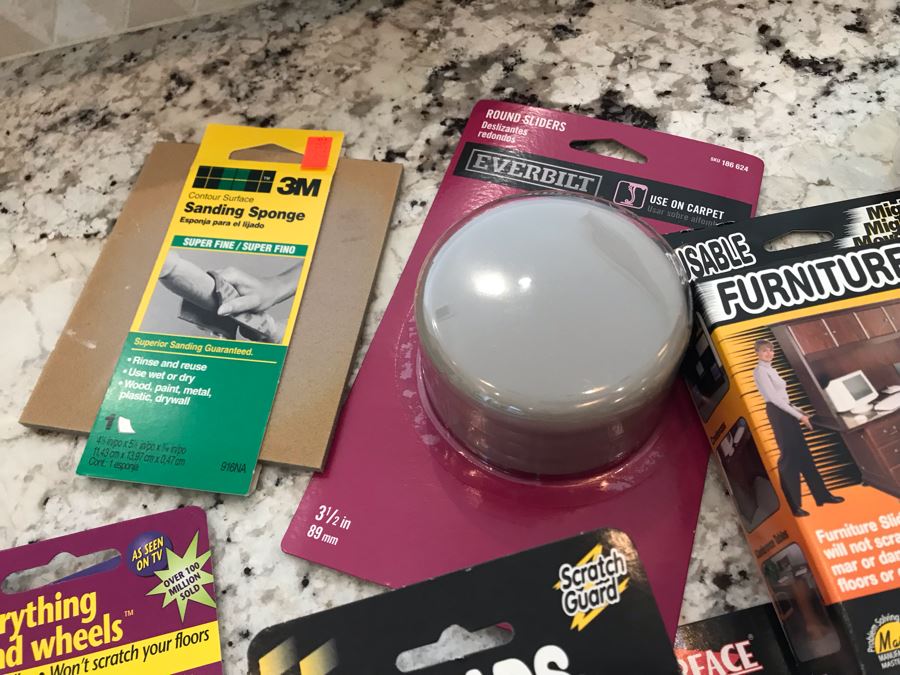 Lot Of Furniture Sliders, Felt Pads And Surface Protectors [Photo 4]