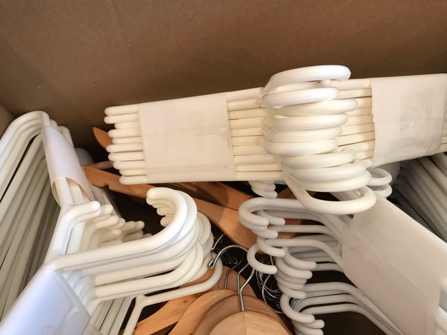 Wooden Clothes Hangers And New Plastic Hangers [Photo 3]