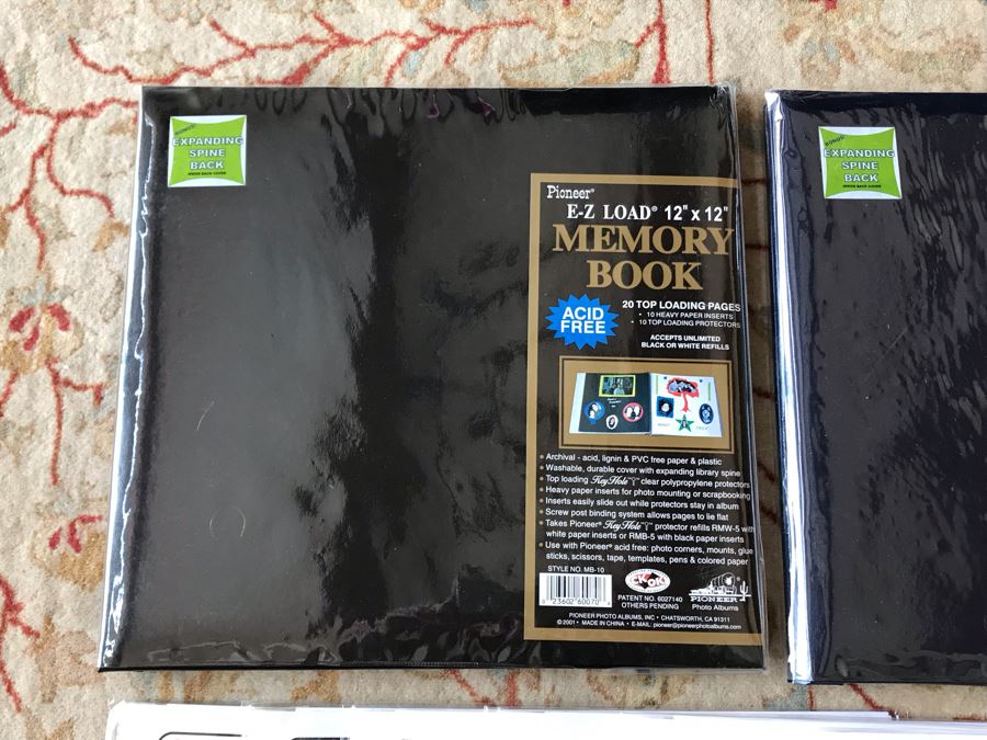 Pair Of New Memory Scrap Books With (6) New Memory Scrapbooks Refills 12 X 12 [Photo 4]